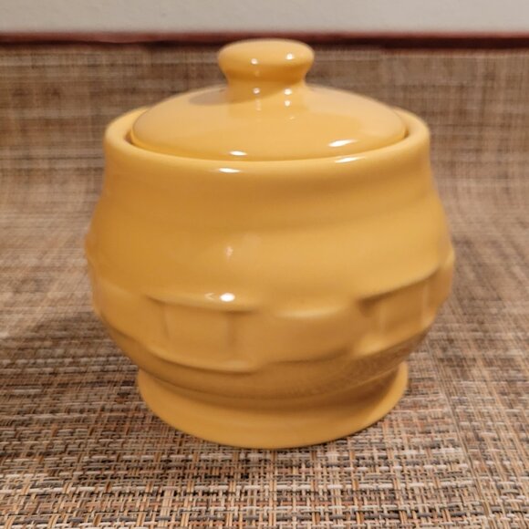 Longaberger Woven Traditions Butternut Yellow Sugar Bowl & Lid - Picture 6 of 6